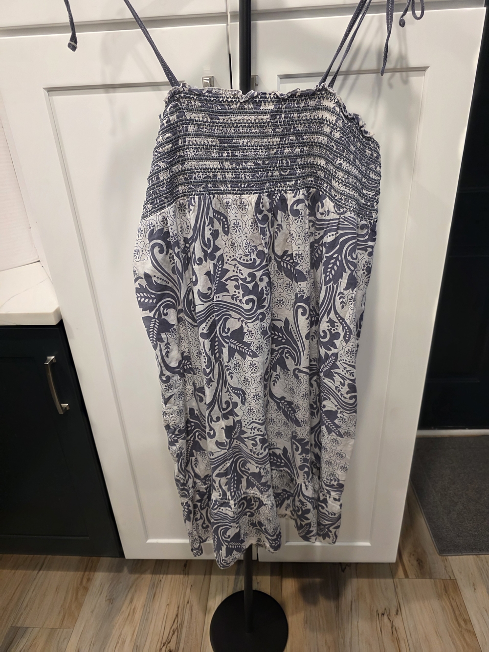 Mossimo Supply Co. Navy and White Paisley Midi Dress with Smocked Bodice